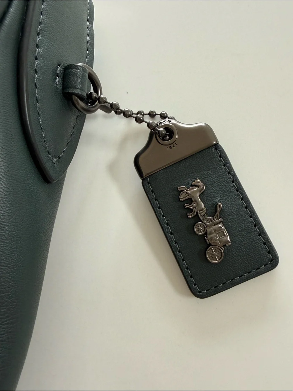 Coach Bedford Leather Hobo Shoulder Bag in Cyprus